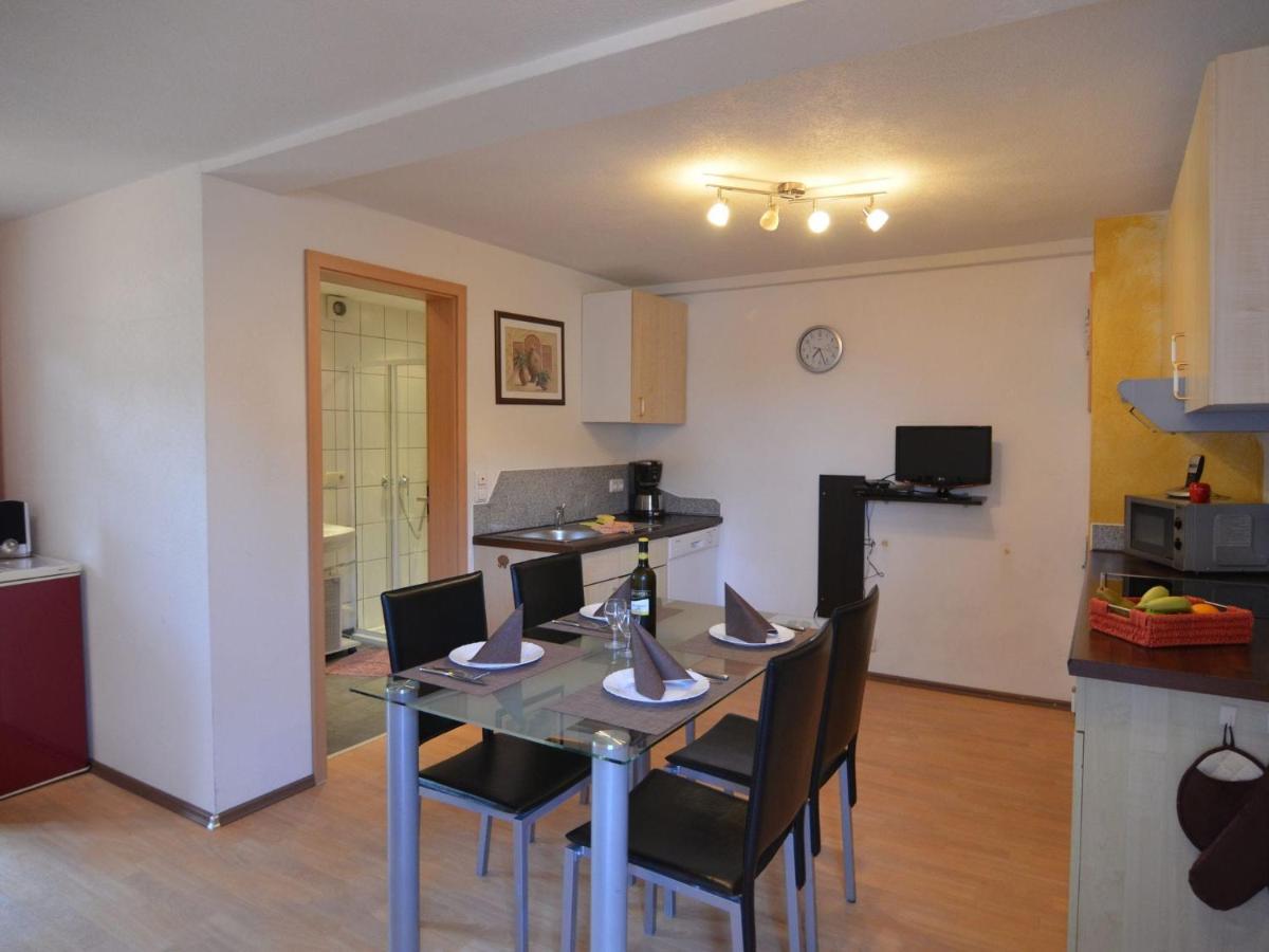 Apartment In Lechbruck Bavaria With Garden Bagian luar foto