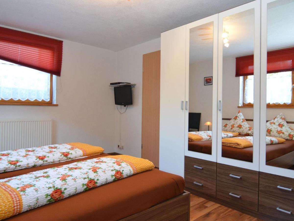 Apartment In Lechbruck Bavaria With Garden Bagian luar foto